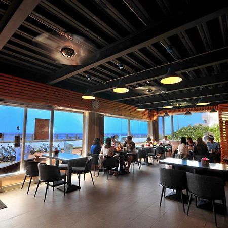 Bed and Breakfast 綠島 綠堤濱海旅店 Lyudao Esterno foto