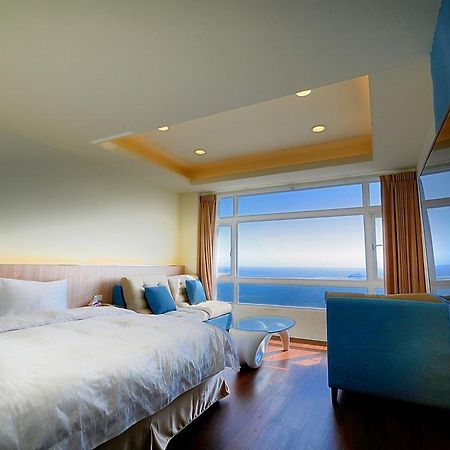 Bed and Breakfast 綠島 綠堤濱海旅店 Lyudao Esterno foto