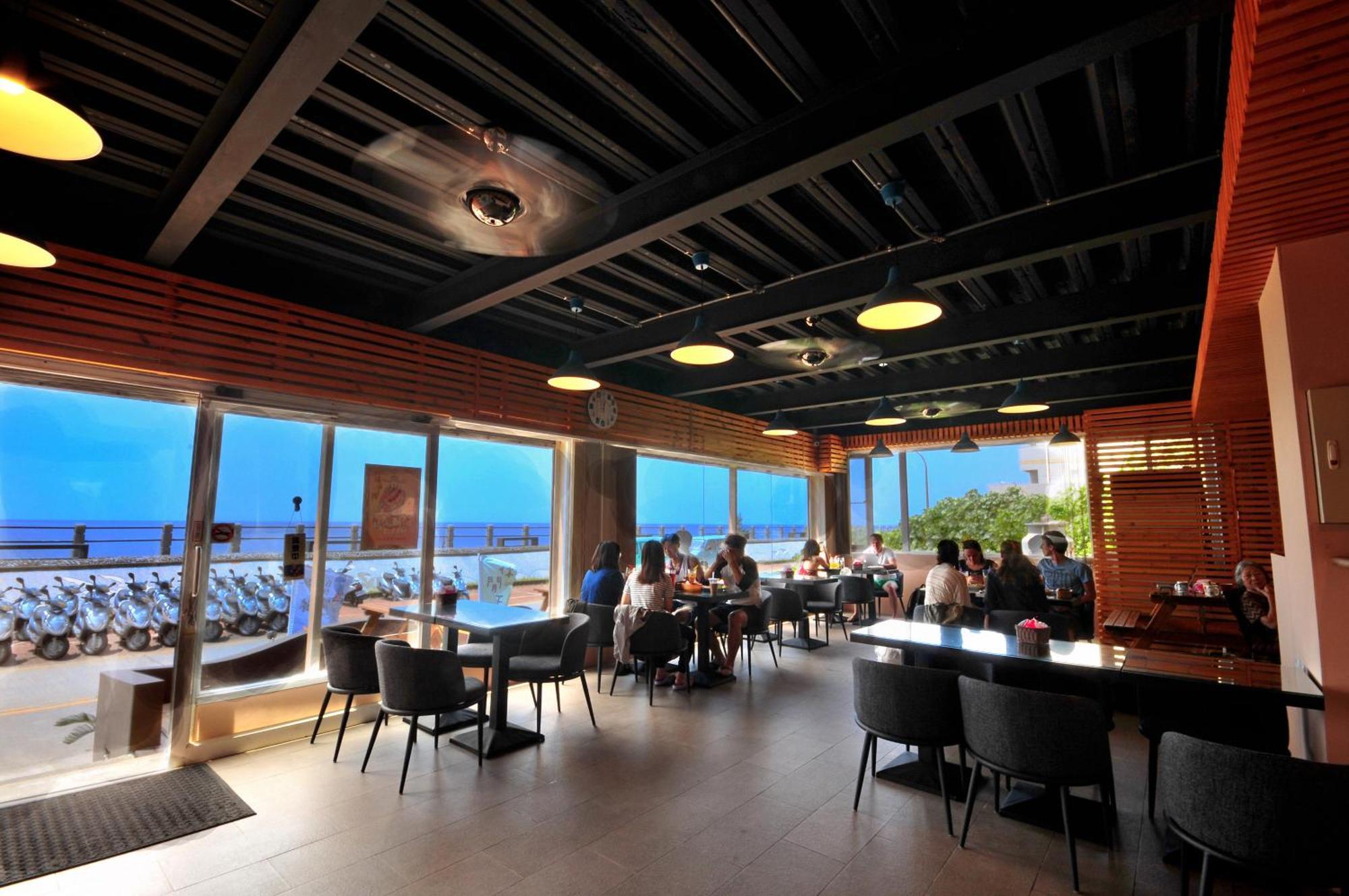 Bed and Breakfast 綠島 綠堤濱海旅店 Lyudao Esterno foto