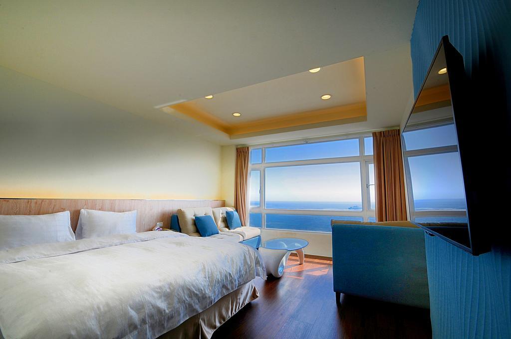Bed and Breakfast 綠島 綠堤濱海旅店 Lyudao Esterno foto