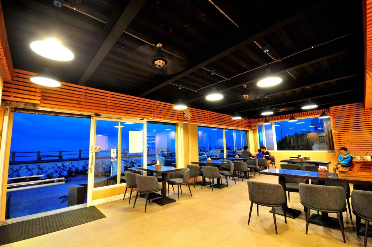 Bed and Breakfast 綠島 綠堤濱海旅店 Lyudao Esterno foto