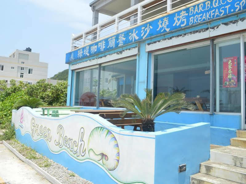 Bed and Breakfast 綠島 綠堤濱海旅店 Lyudao Esterno foto